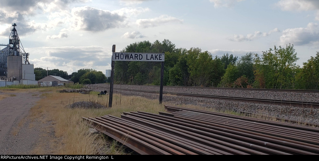 Howard Lake Station Sign